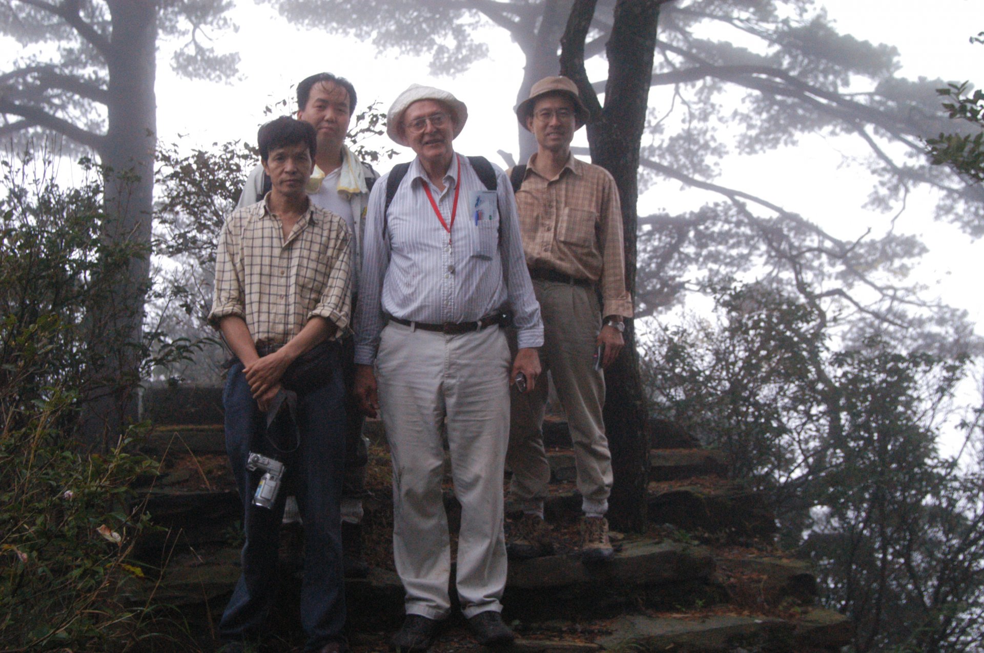 著名国际古植物学家David Dil